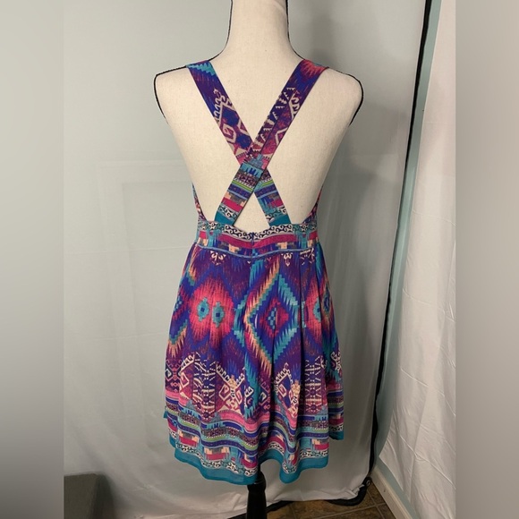 Forever 21 Colorful Sleeveless Dress size Small - Picture 4 of 10